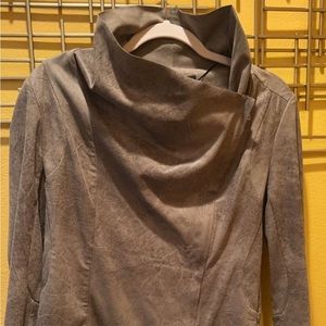 Zara | Woman’s Faux Suede Light Jacket Coat Size Large